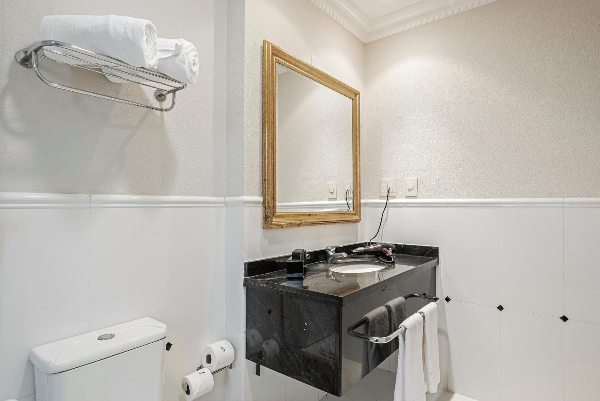 Quarto Twin Superior